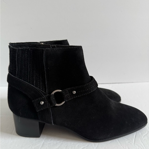 Essex Lane Black Ankle Booties with Suede Finish - Picture 7 of 16
